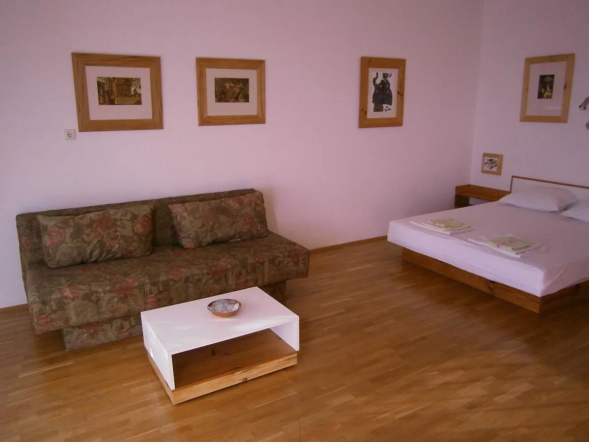 Villa Flaga Sozopol Guest house